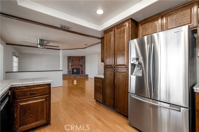 Detail Gallery Image 15 of 48 For 22081 Village Way Dr, Canyon Lake,  CA 92587 - 4 Beds | 3/1 Baths