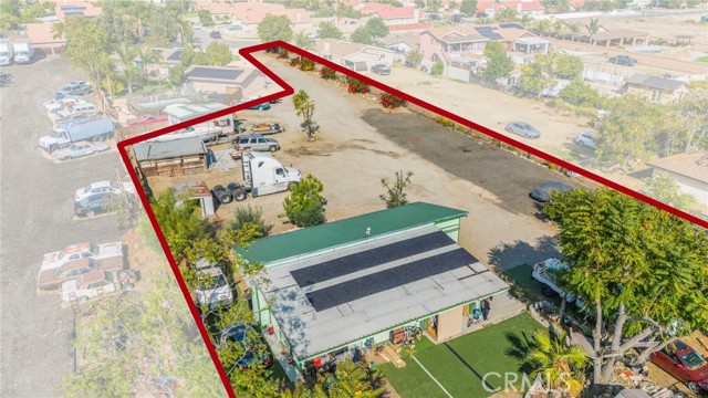 Detail Gallery Image 23 of 42 For 18325 El Molino, Bloomington,  CA 92316 - 3 Beds | 1 Baths