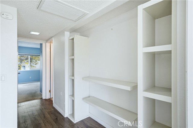 Detail Gallery Image 11 of 38 For 1539 Elkwood Dr, West Covina,  CA 91791 - 3 Beds | 2/1 Baths