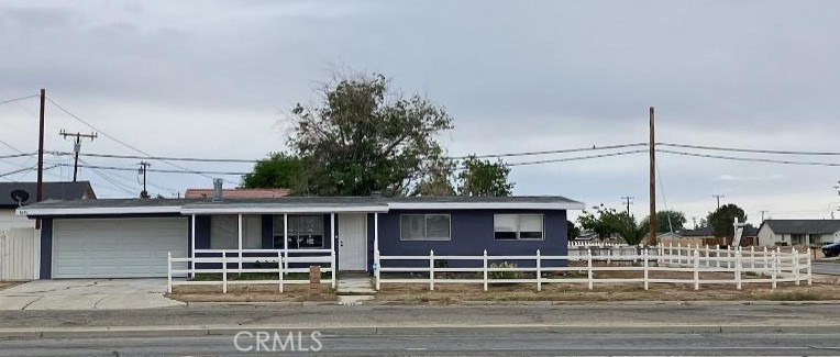 8636 CALIFORNIA CITY Boulevard