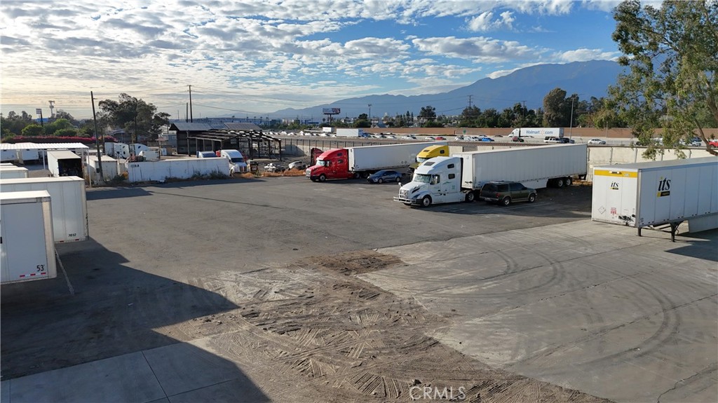 MLS #TR25232372 image #12