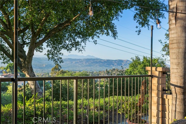 Detail Gallery Image 20 of 25 For 6000 E Ladera Ln, Anaheim Hills,  CA 92807 - 2 Beds | 2/1 Baths