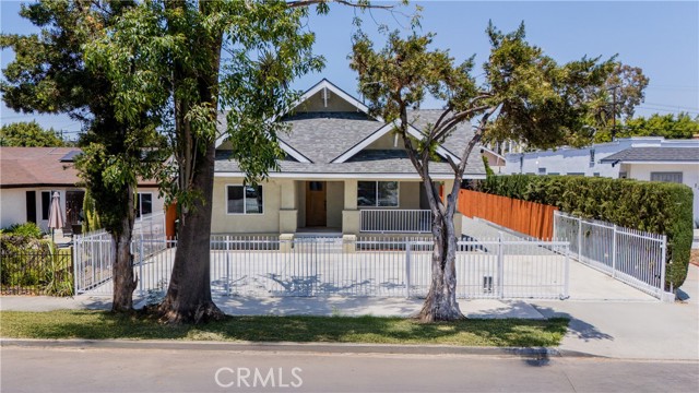 Detail Gallery Image 43 of 52 For 1251 Leighton Ave #1251,  Los Angeles,  CA 90037 - 5 Beds | 2 Baths