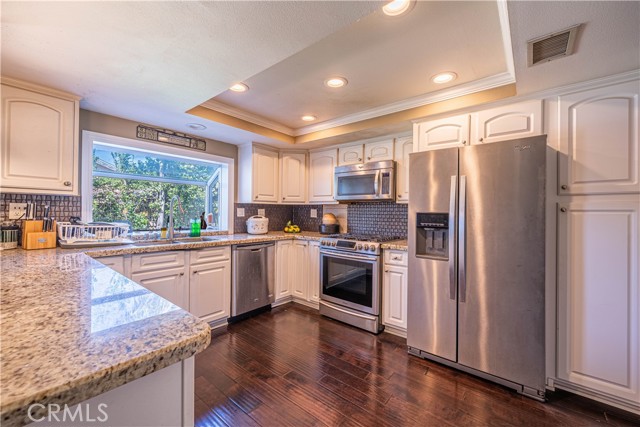 Detail Gallery Image 9 of 31 For 5051 Toulouse Dr, La Palma,  CA 90623 - 5 Beds | 3 Baths