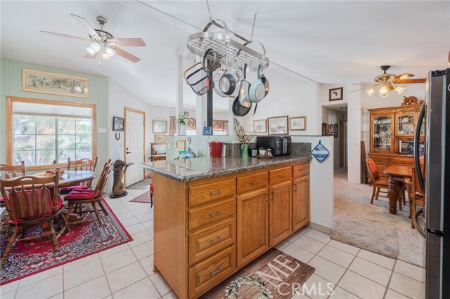 Detail Gallery Image 48 of 73 For 2184 Oak Springs Valley Rd, Wrightwood,  CA 92397 - 3 Beds | 2 Baths