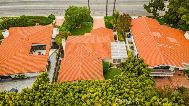 1612 Granvia Altamira, Palos Verdes Estates, California 90274, 4 Bedrooms Bedrooms, ,1 BathroomBathrooms,Residential,Sold,Granvia Altamira,SW23091865