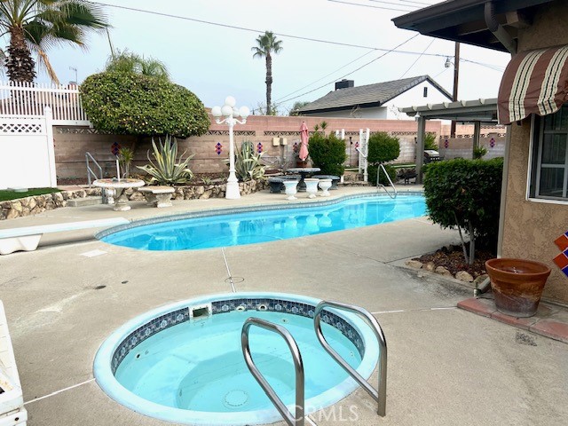 Detail Gallery Image 38 of 52 For 17134 Manzanita, Fontana,  CA 92335 - 3 Beds | 2 Baths