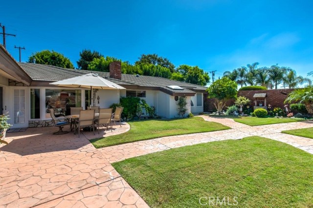 Image 11 of 44 For 17901 E Santa Clara Ave.
