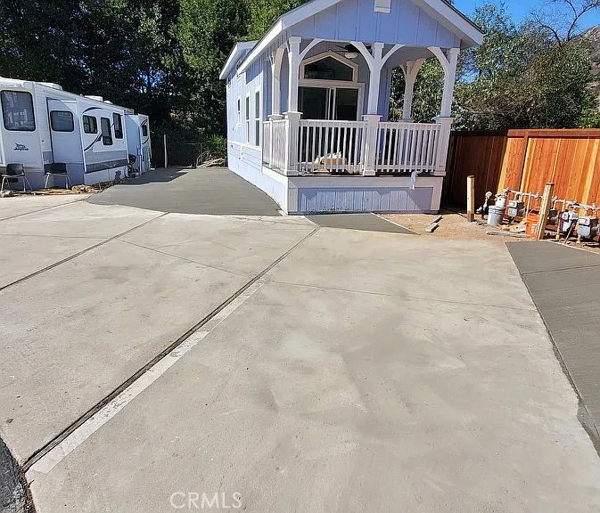 MLS #OC25170597 image #15