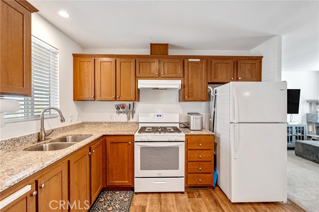 Detail Gallery Image 6 of 33 For 1134 Villa Calimesa #77,  Calimesa,  CA 92320 - 3 Beds | 2 Baths