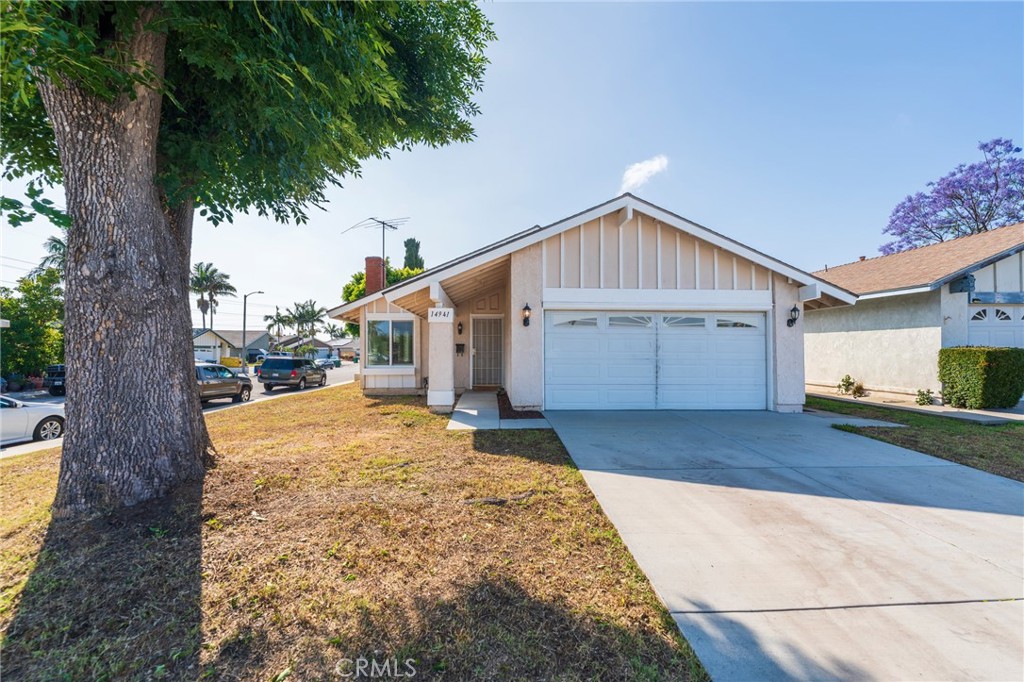 14941 Doheny Circle