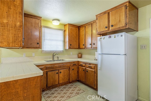 42631 51st W Street, Quartz Hill CA: https://media.crmls.org/medias/2b0a65bf-a13e-47bf-9842-881e3441f196.jpg