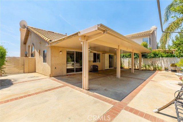 6359 Cherry Hill Avenue, Banning CA: https://media.crmls.org/medias/2b0af09b-0f59-4445-ac37-c9ed7823fa21.jpg