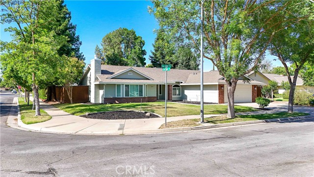 Detail Gallery Image 2 of 57 For 899 La Jolla Way, Merced,  CA 95348 - 3 Beds | 2 Baths