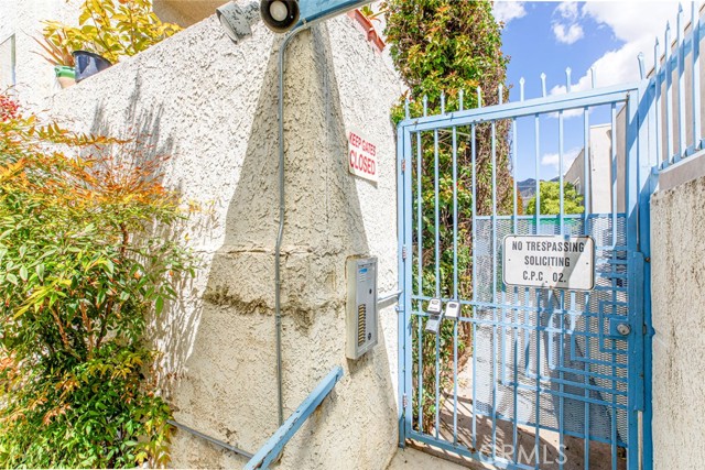 14355 Foothill Boulevard, 3 photo 6