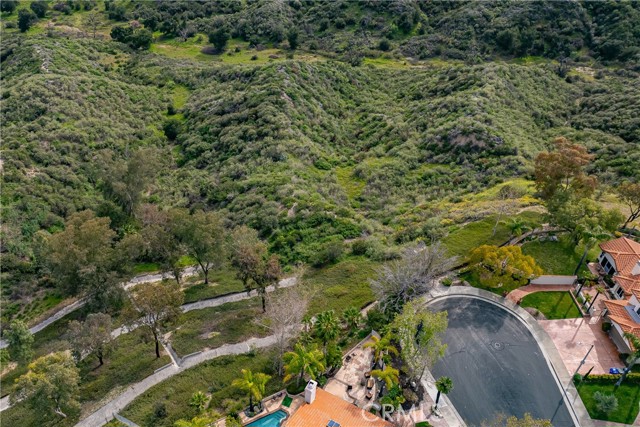 Image 19 of 31 For 24910 Chicory Court