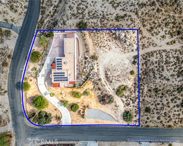 57045 Plaza Del Amigo, Yucca Valley CA: https://media.crmls.org/medias/2b0fc56e-601e-44e8-8c2e-9bd4b2703fe9.jpg