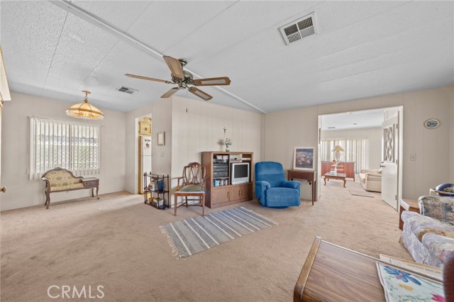 Detail Gallery Image 14 of 39 For 27701 Murrieta Rd #121,  Menifee,  CA 92586 - 2 Beds | 2 Baths