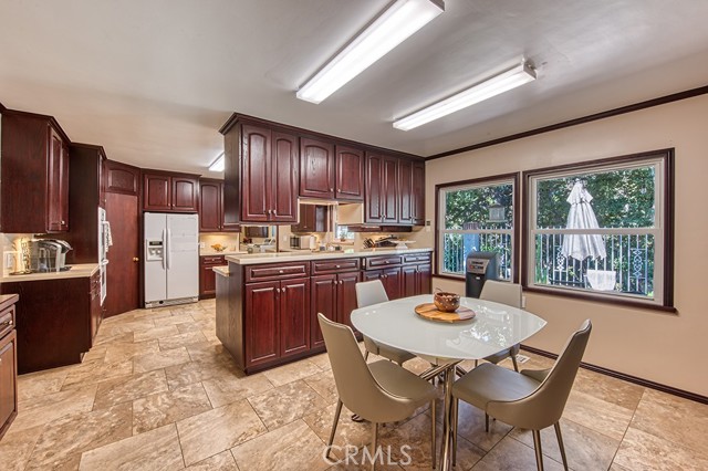Detail Gallery Image 34 of 54 For 31252 Mountain View Rd, Trabuco Canyon,  CA 92679 - 4 Beds | 4/1 Baths