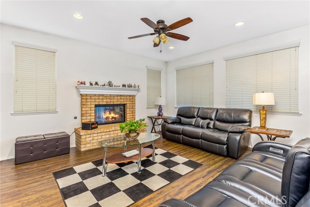 Detail Gallery Image 10 of 31 For 34596 Venturi, Beaumont,  CA 92223 - 4 Beds | 2/1 Baths