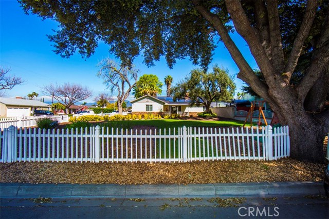 1203 E Thackery Ave, West Covina, CA 91790