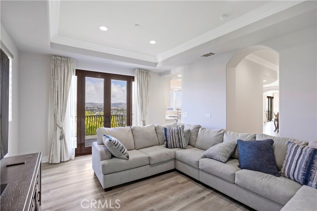 Detail Gallery Image 19 of 72 For 16 Cresta Del Sol, San Clemente,  CA 92673 - 5 Beds | 4/2 Baths