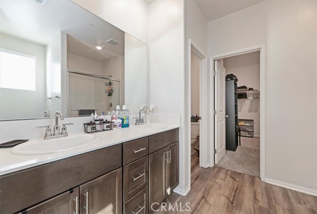 24287 Insignia Drive, Menifee CA: https://media.crmls.org/medias/2b136d8a-a0b2-497f-92a4-c285fd2483a8.jpg