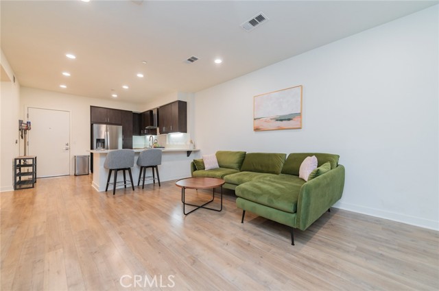 Detail Gallery Image 8 of 28 For 2240 Nolita, Irvine,  CA 92612 - 1 Beds | 1 Baths