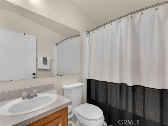 https://media.crmls.org/medias/2b14dcf4-a801-466a-9b49-8fb466319669.jpg?preset=X-Large