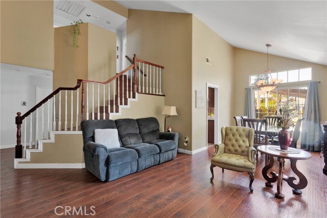 Image 3 of 26 For 40054 Oak Grove Avenue