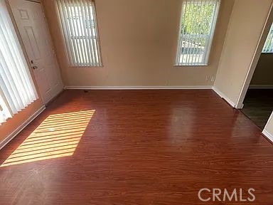 1990 Cedar Avenue, Long Beach CA: https://media.crmls.org/medias/2b154284-06f1-4c33-a9b6-daba93bf2ef7.jpg