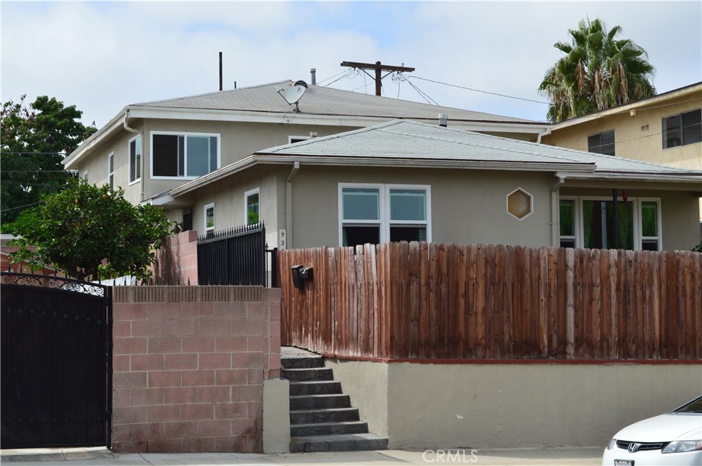 923 S Mesa Street, San Pedro, CA 90731