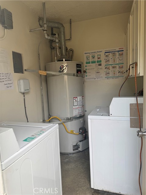 428 N Electric Avenue, Alhambra CA: https://media.crmls.org/medias/2b173f15-42dc-4b20-867b-e7a786f4d820.jpg