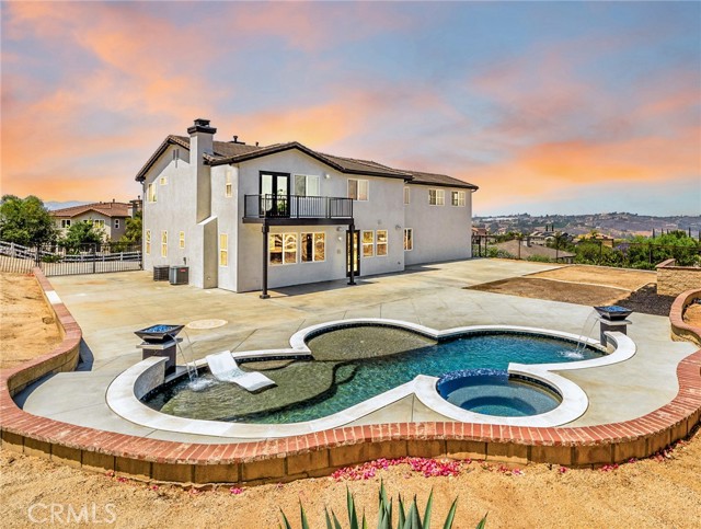 17530 Dry Run Court, Riverside CA: https://media.crmls.org/medias/2b175208-f201-4431-a3c1-31573fe7d490.jpg