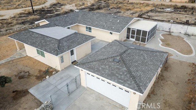 Detail Gallery Image 2 of 24 For 2231 W 20th St, Rosamond,  CA 93560 - 4 Beds | 2/1 Baths