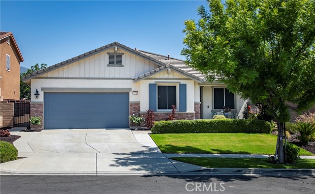 Detail Gallery Image 1 of 32 For 3758 American Elm Road, San Bernardino,  CA 92407 - 3 Beds | 2 Baths