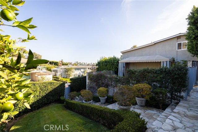 Detail Gallery Image 40 of 51 For 325 Crescent Bay Dr, Laguna Beach,  CA 92651 - 6 Beds | 6 Baths