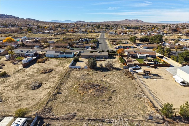 Detail Gallery Image 44 of 45 For 40596 Fieldspring, Lancaster,  CA 93535 - 3 Beds | 2 Baths