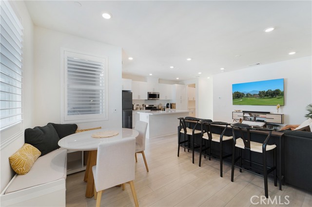 Detail Gallery Image 17 of 38 For 3640 S Allston Paseo #3,  Ontario,  CA 91761 - 1 Beds | 1/1 Baths