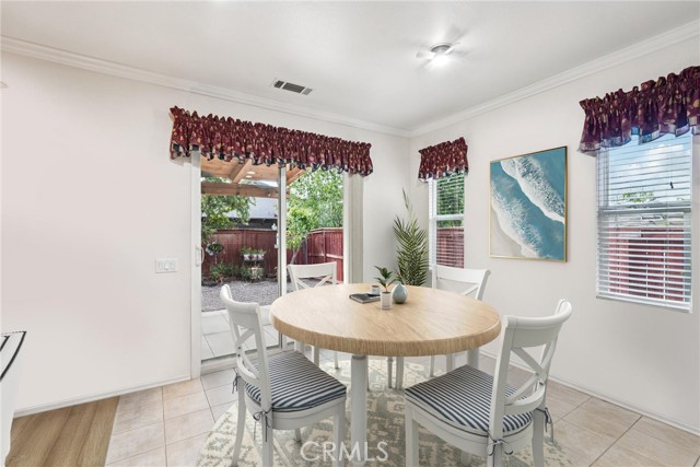 35591 Denver Circle, Winchester CA: https://media.crmls.org/medias/2b1aa9b3-37ba-406c-80be-81efa3e0f630.jpg