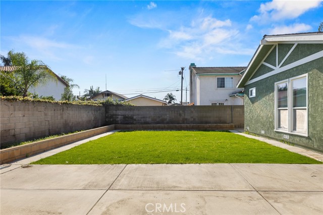 Detail Gallery Image 31 of 38 For 8558 11th, Downey,  CA 90241 - 4 Beds | 3/1 Baths