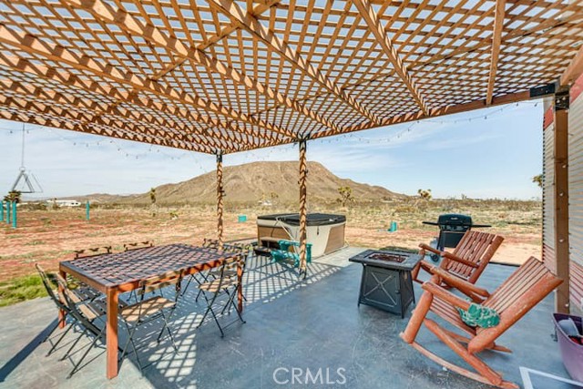 Detail Gallery Image 2 of 28 For 58725 Botkin Rd, Landers,  CA 92285 - 3 Beds | 2 Baths