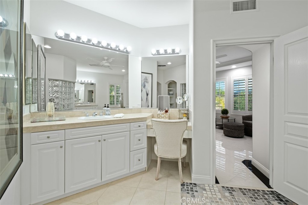 MLS #OC25248917 image #26