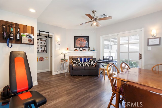 Detail Gallery Image 16 of 36 For 4856 Riverton Ave, North Hollywood,  CA 91601 - 2 Beds | 2 Baths