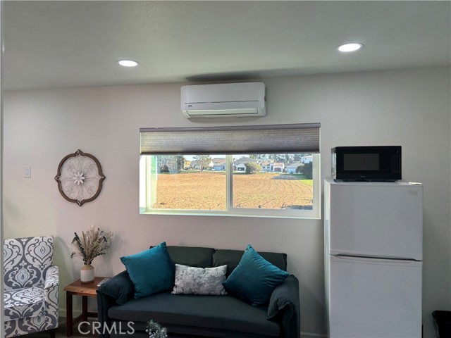 Detail Gallery Image 3 of 25 For 205 Encino Ln, Nipomo,  CA 93444 - 3 Beds | 3 Baths