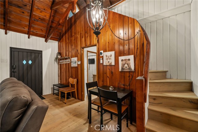 782 W Village, Crestline, CA 92325