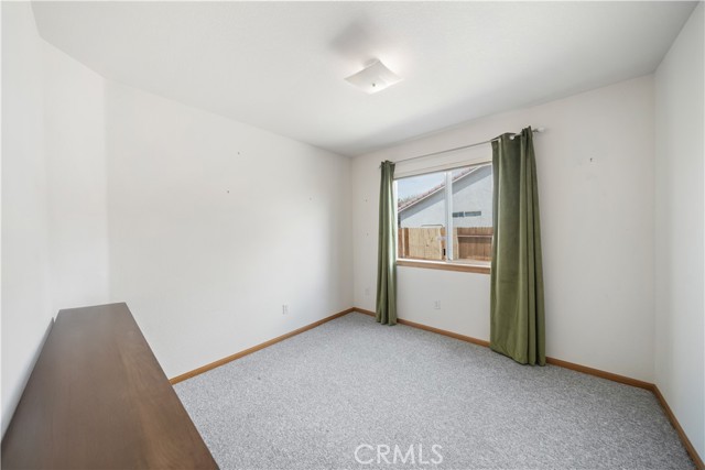12994 High Vista st, Victorville CA: https://media.crmls.org/medias/2b1e49be-5827-428b-ad8e-5fe26352399a.jpg