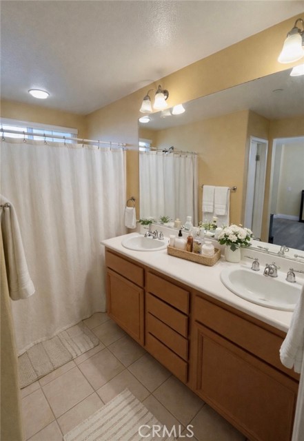 Detail Gallery Image 8 of 29 For 1757 Steinman, Riverside,  CA 92507 - 3 Beds | 2/1 Baths