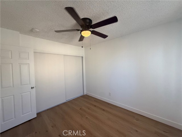 Image 11 of 13 For 526 Greystone  3