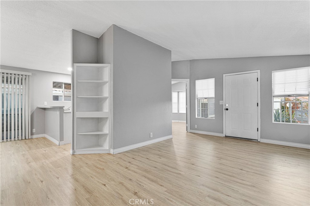 MLS #IV25255341 image #8